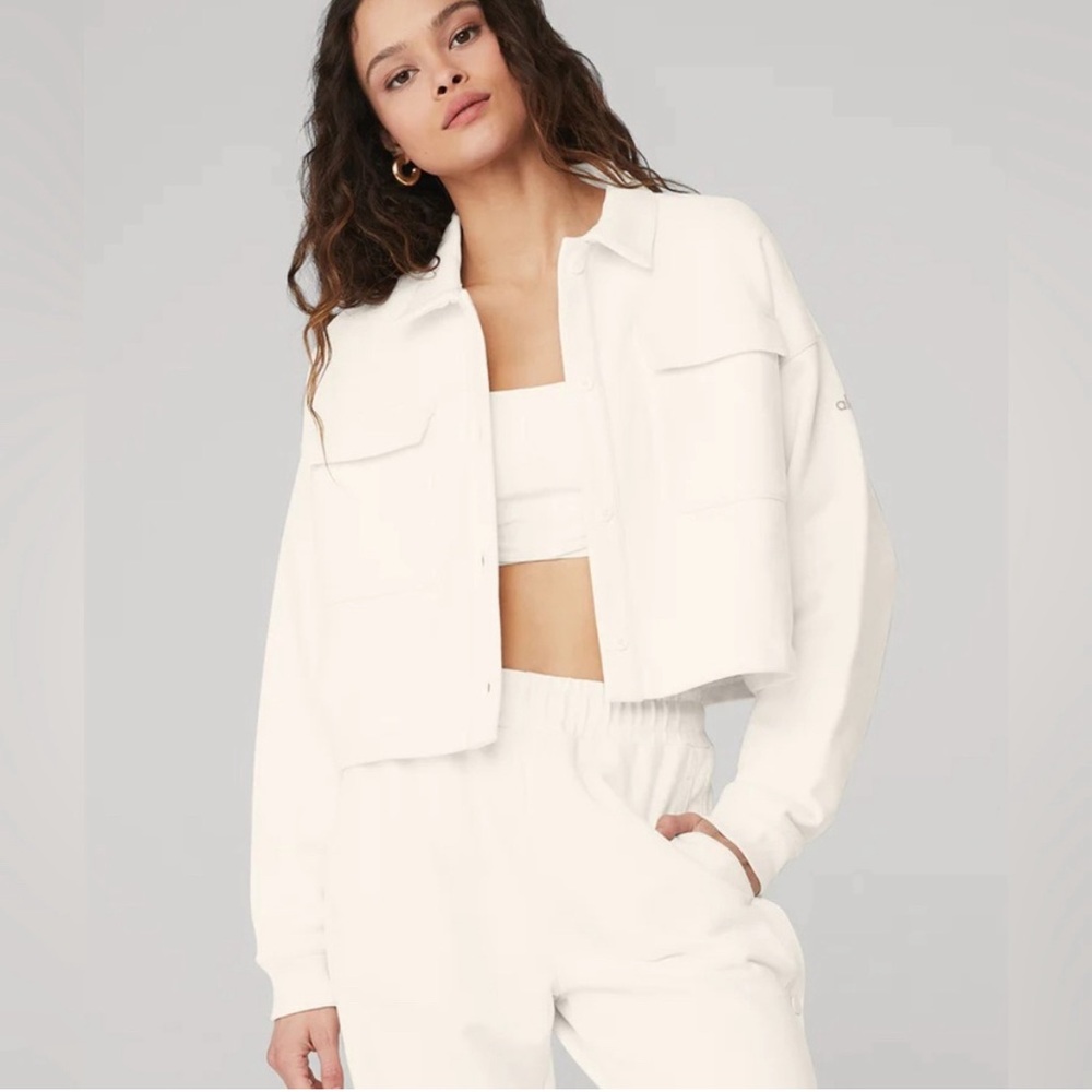 Alo Reknown Cropped Button Up Sweatshirt Jacket in white XS